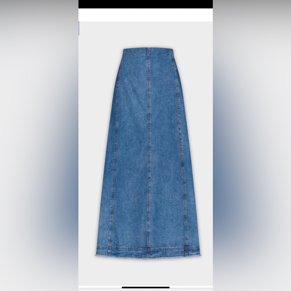 Midi seamed denim skirt